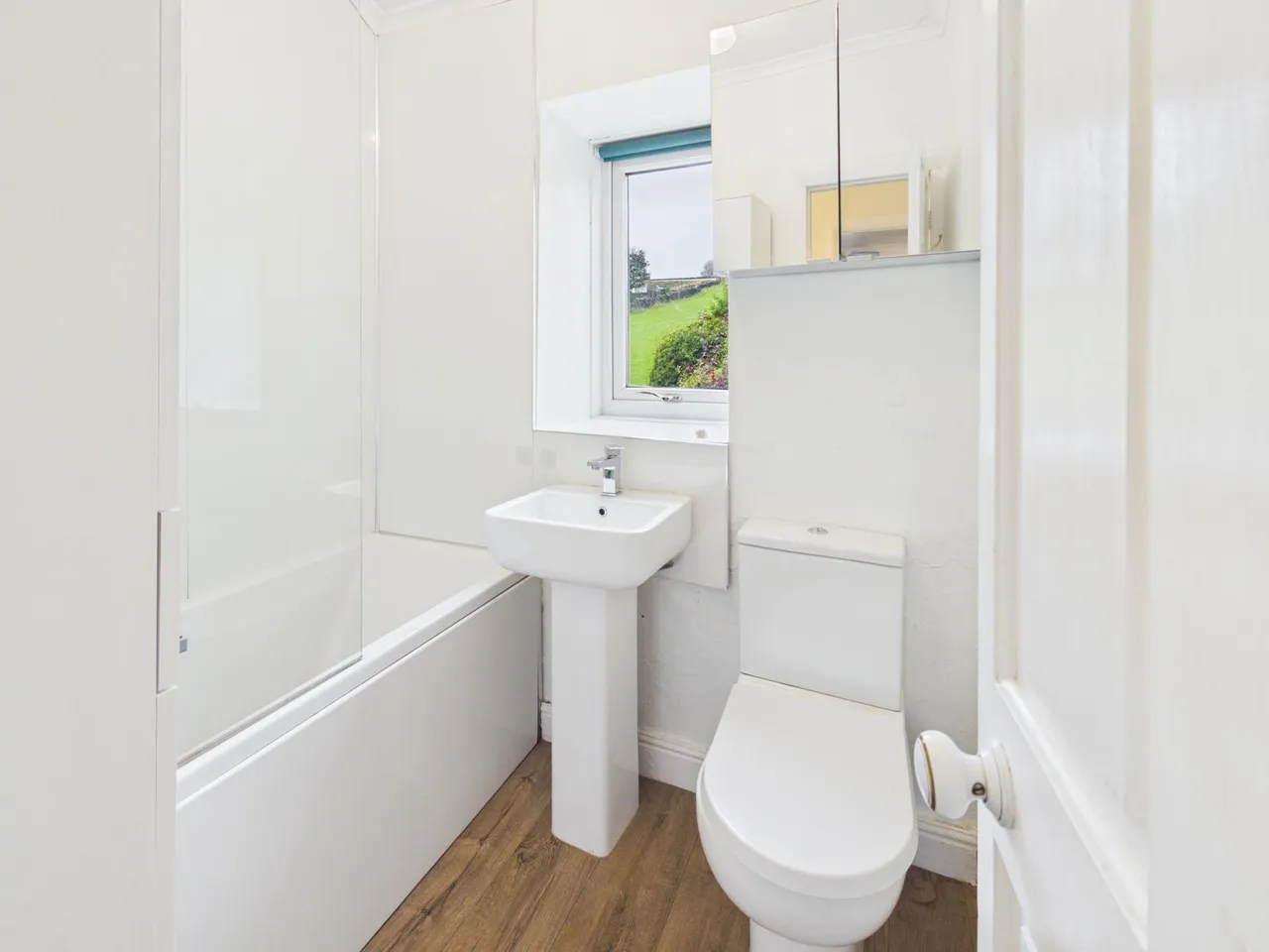Bogthorn, Oakworth, BD22, photo 6