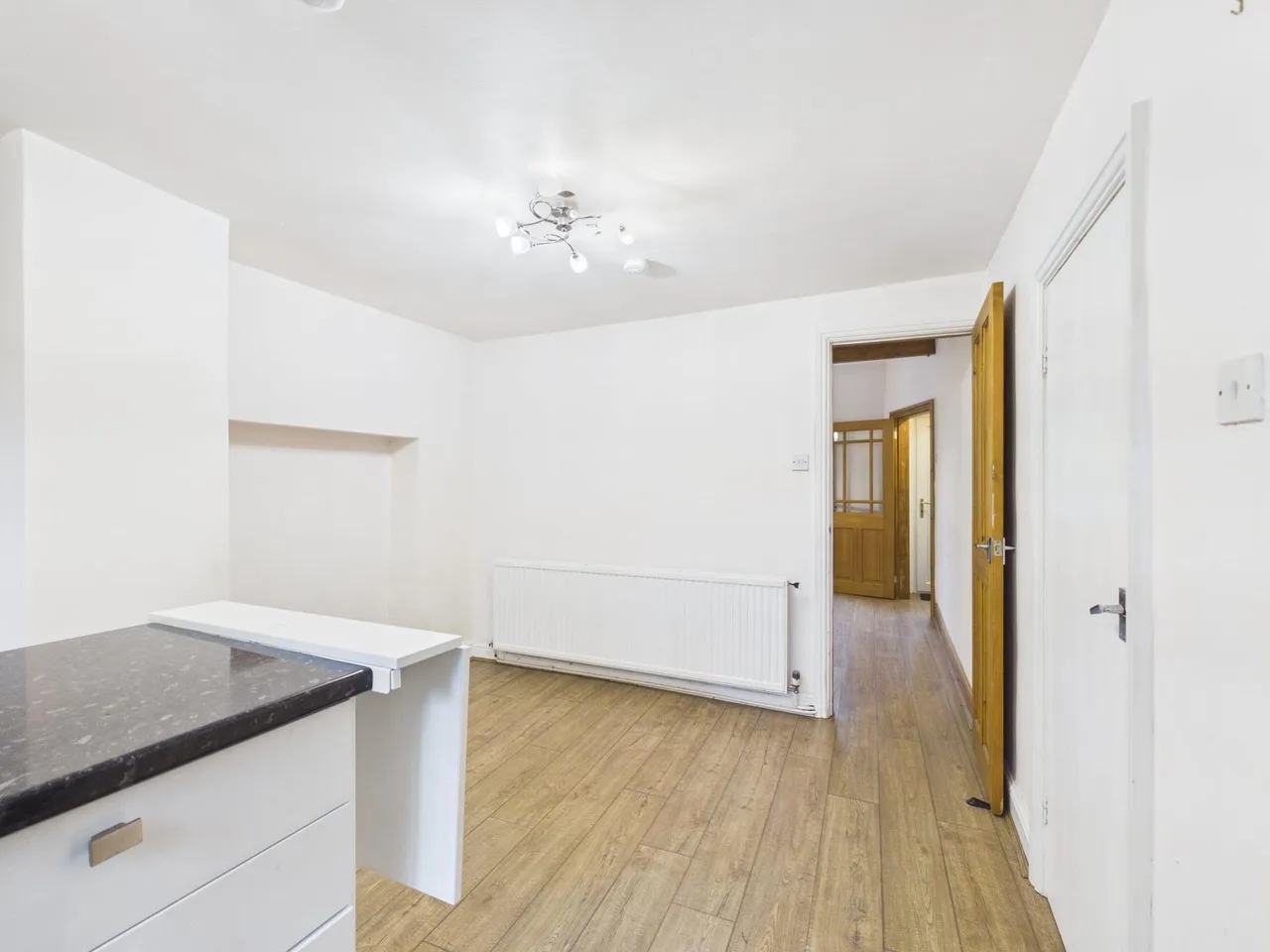 Bogthorn, Oakworth, BD22, photo 3
