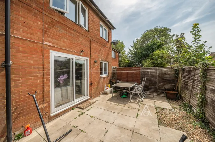 Cumbria Close, Houghton Regis, LU5, photo 13