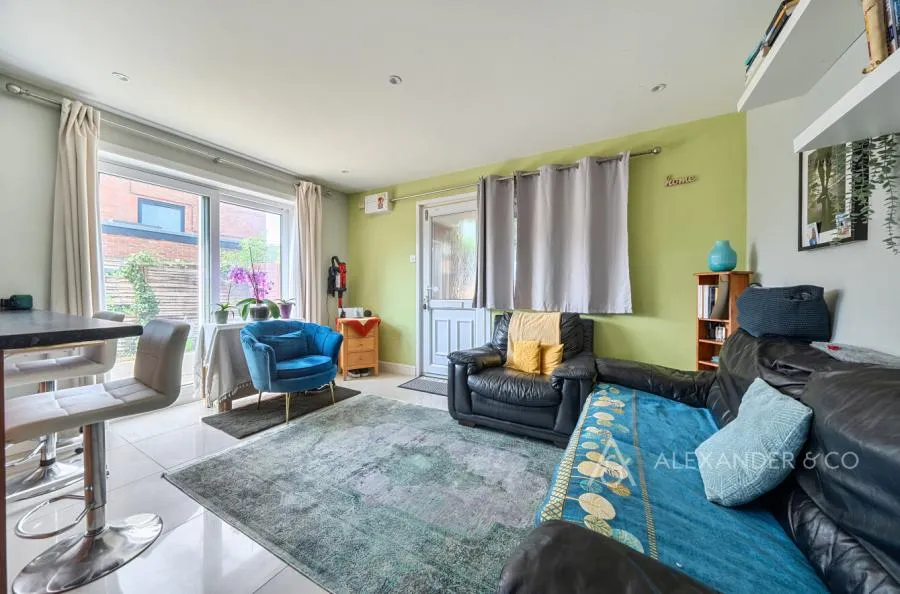 Cumbria Close, Houghton Regis, LU5, photo 6