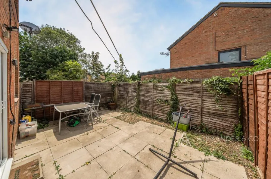 Cumbria Close, Houghton Regis, LU5, photo 14