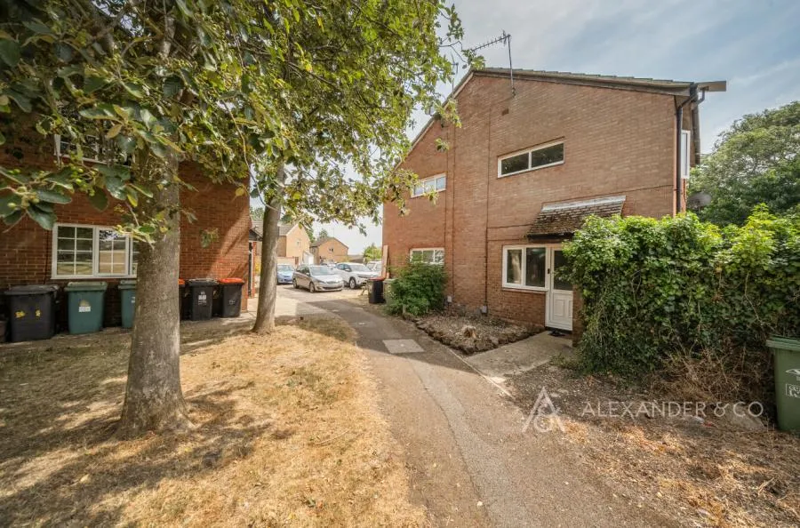 Cumbria Close, Houghton Regis, LU5, photo 12