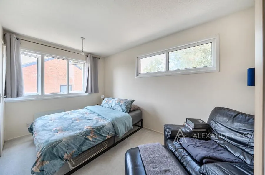 Cumbria Close, Houghton Regis, LU5, photo 7