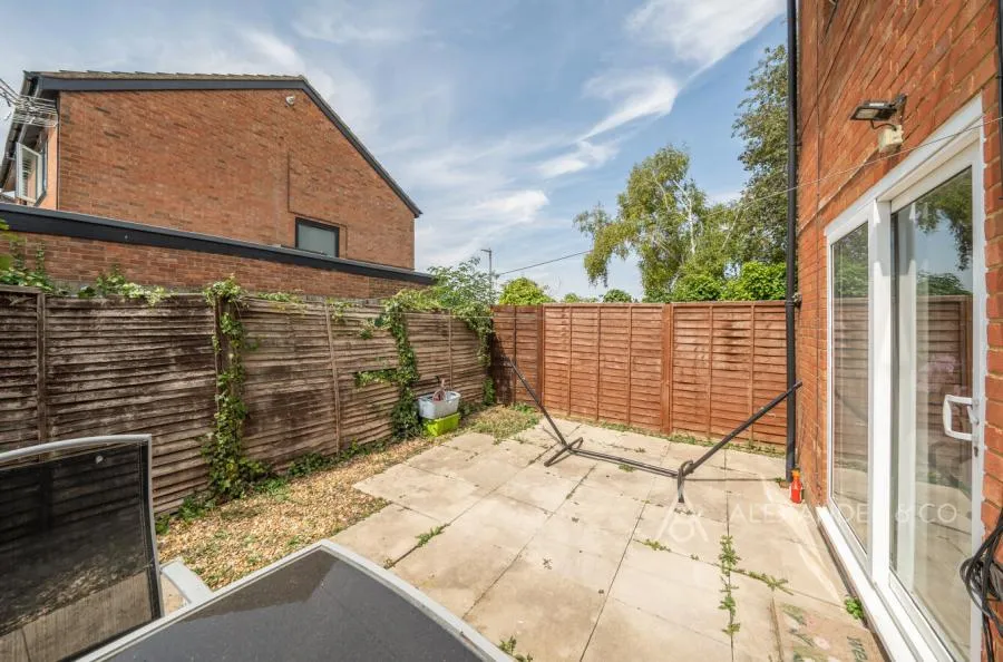 Cumbria Close, Houghton Regis, LU5, photo 5