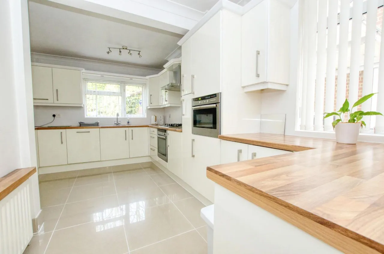 Mousehole Lane, Southampton, SO18 4TD, photo 5