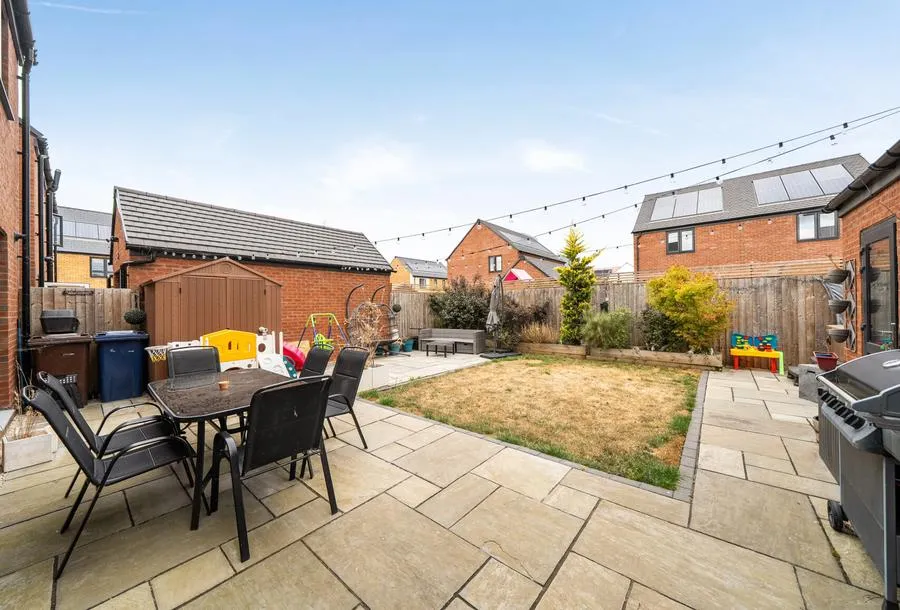 Citrine Place, Bishops Cleeve, GL52, photo 21