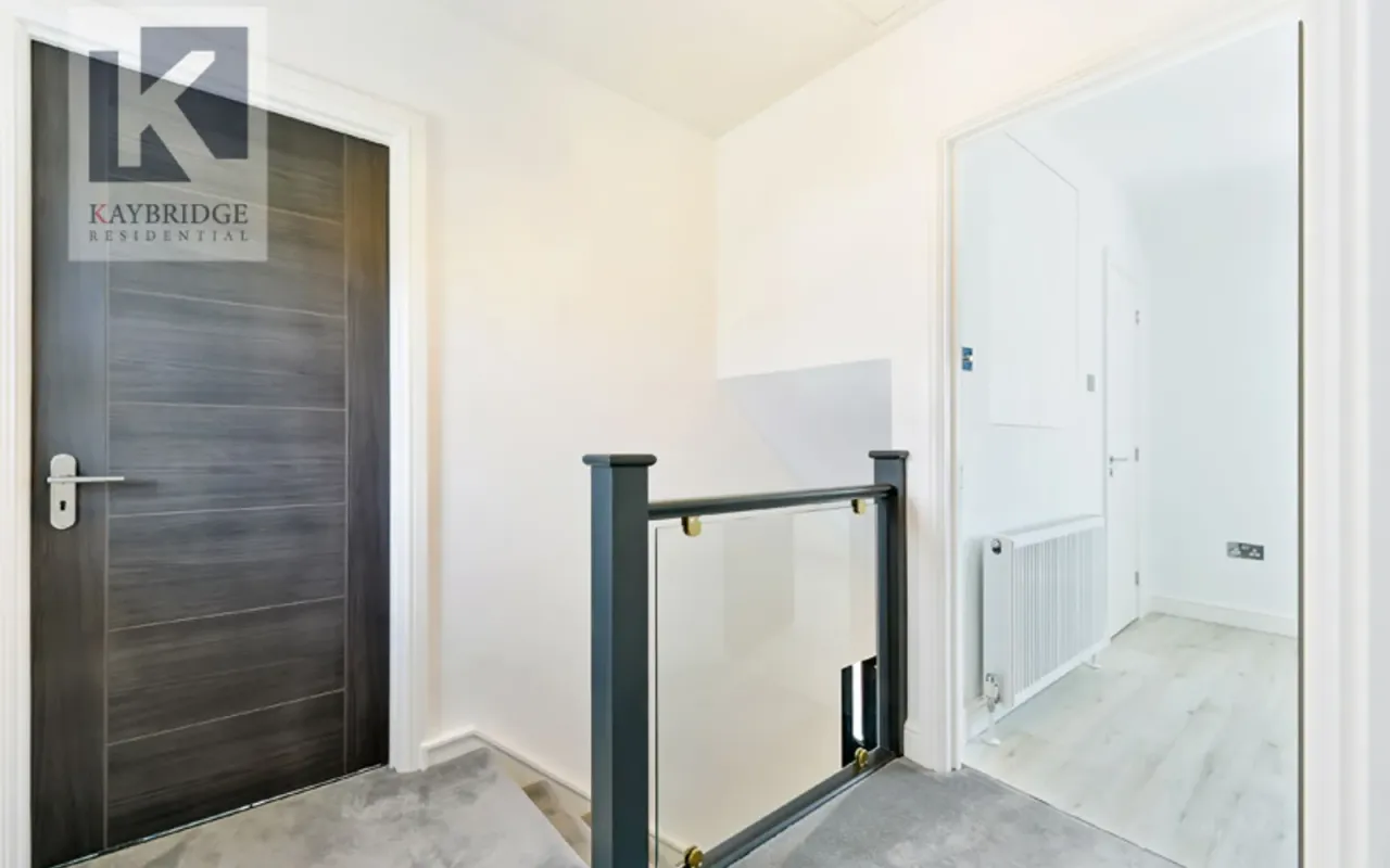 Ebbisham Road, Epsom, KT18, photo 19