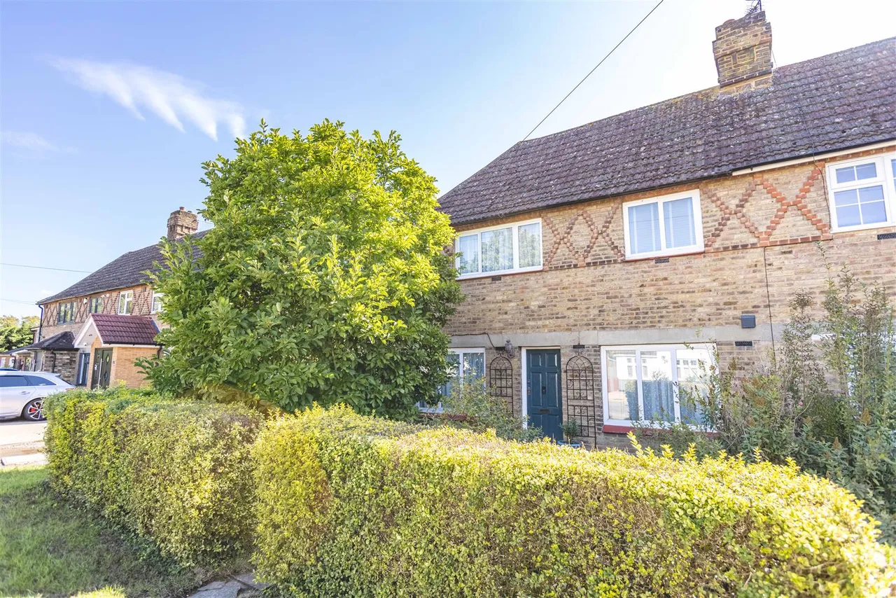 Ditton Road, Datchet, Slough, SL3 9LR, photo 16