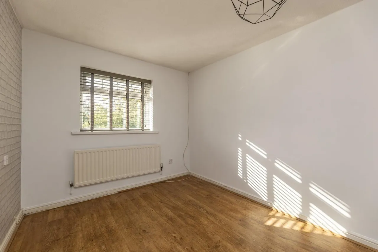 Greenbank Close, Whitwood, WF10, photo 14