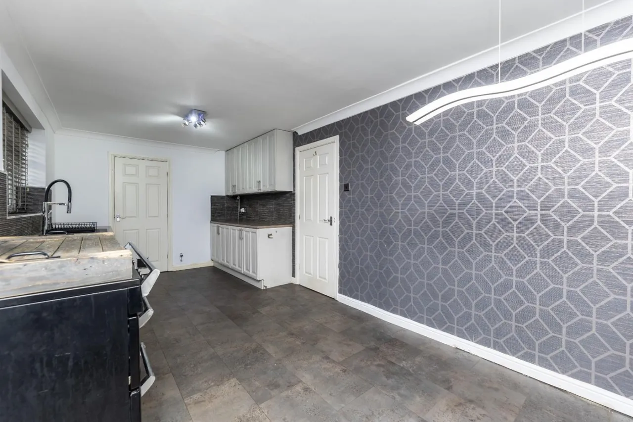 Greenbank Close, Whitwood, WF10, photo 6