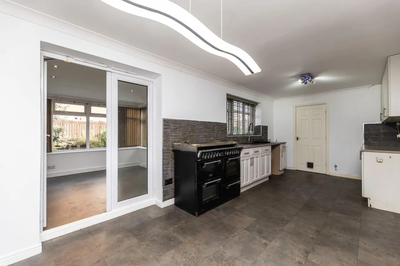 Greenbank Close, Whitwood, WF10, photo 5