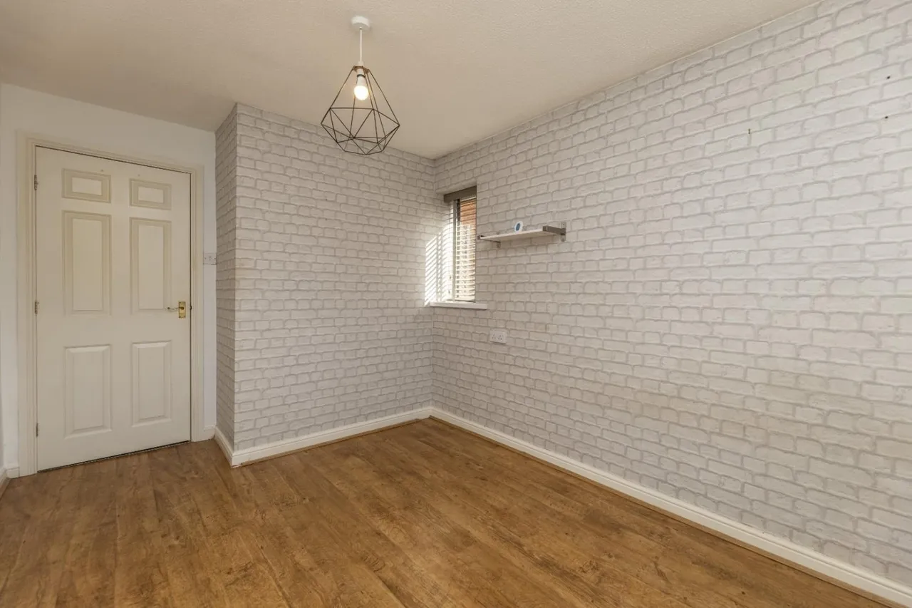 Greenbank Close, Whitwood, WF10, photo 13