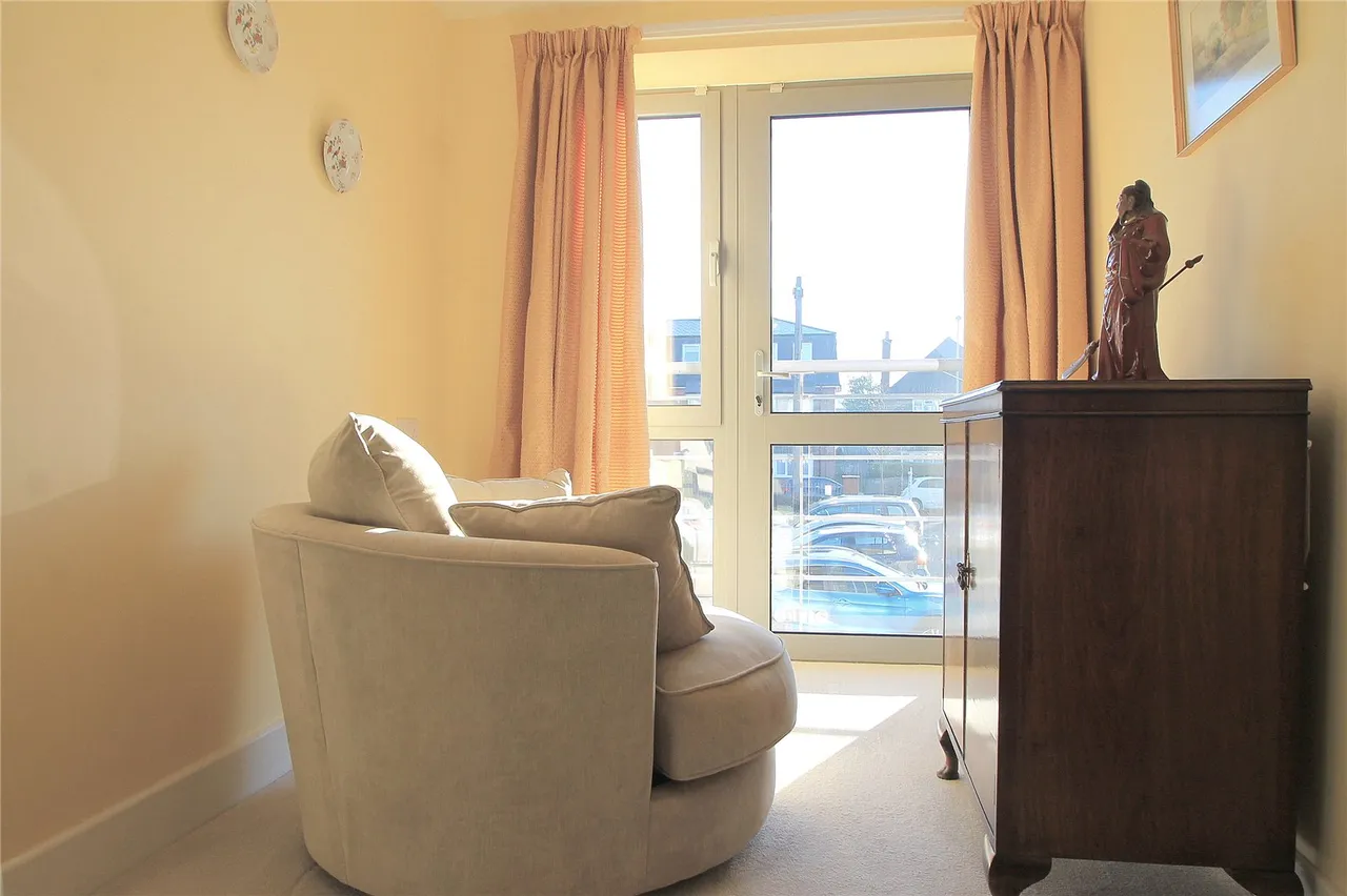 Kings Place, Fleet, GU51 3FS, photo 6