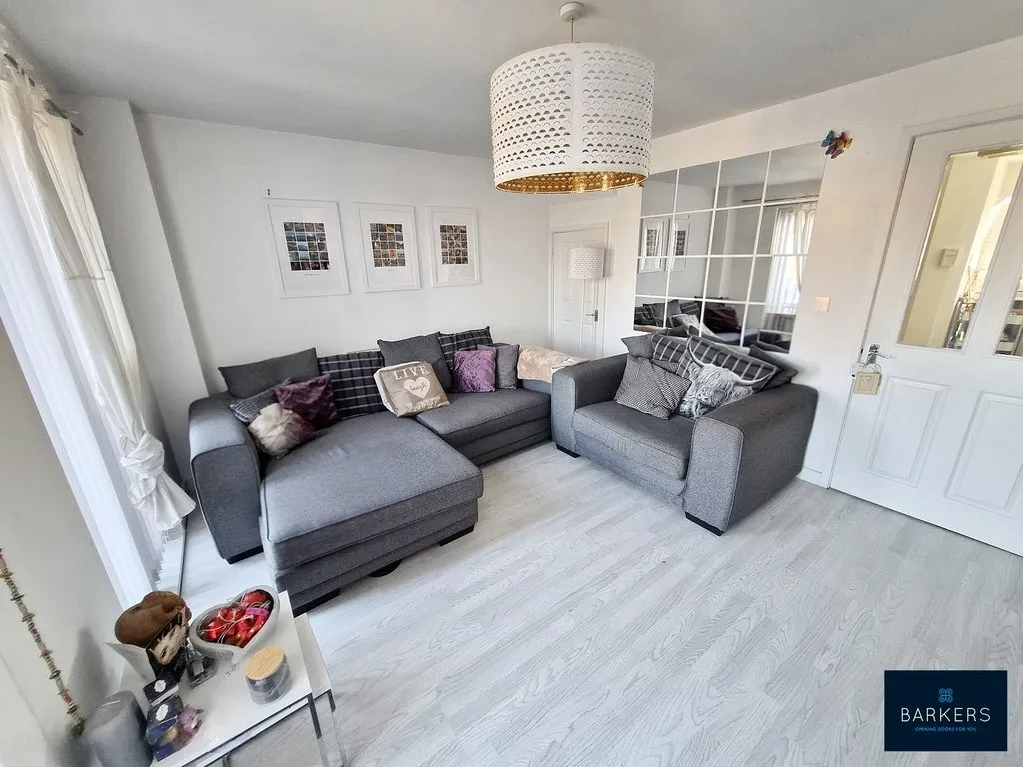 Redberry Avenue, Heckmondwike WF16 9FD, photo 5