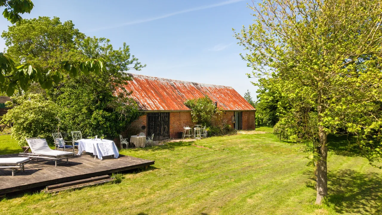 Usk Road, Raglan, NP15, photo 14