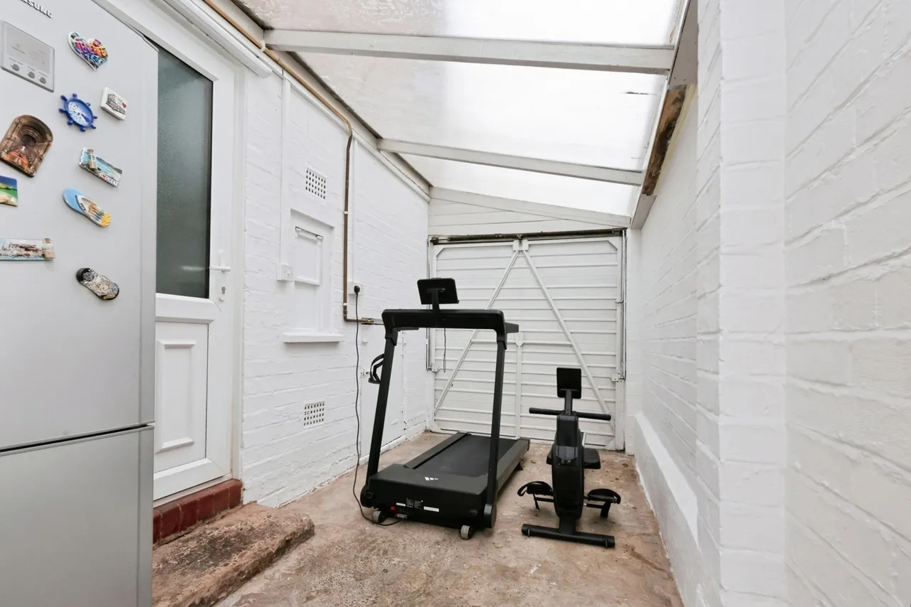 West Park Avenue, Birmingham, B31, photo 17