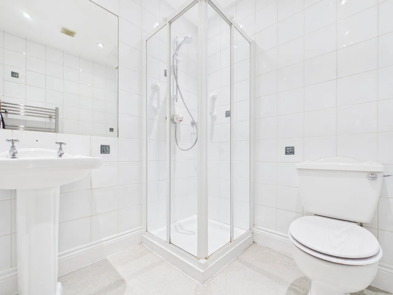 Clarence Drive, Harrogate, HG1, photo 13