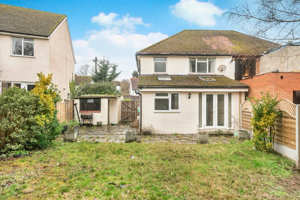 Cabrera Avenue, Virginia Water, GU25, photo 21