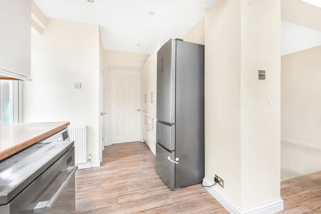Cabrera Avenue, Virginia Water, GU25, photo 14