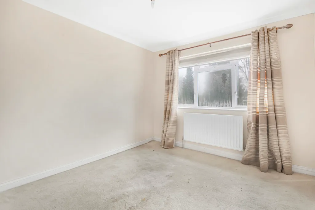 Cabrera Avenue, Virginia Water, GU25, photo 4