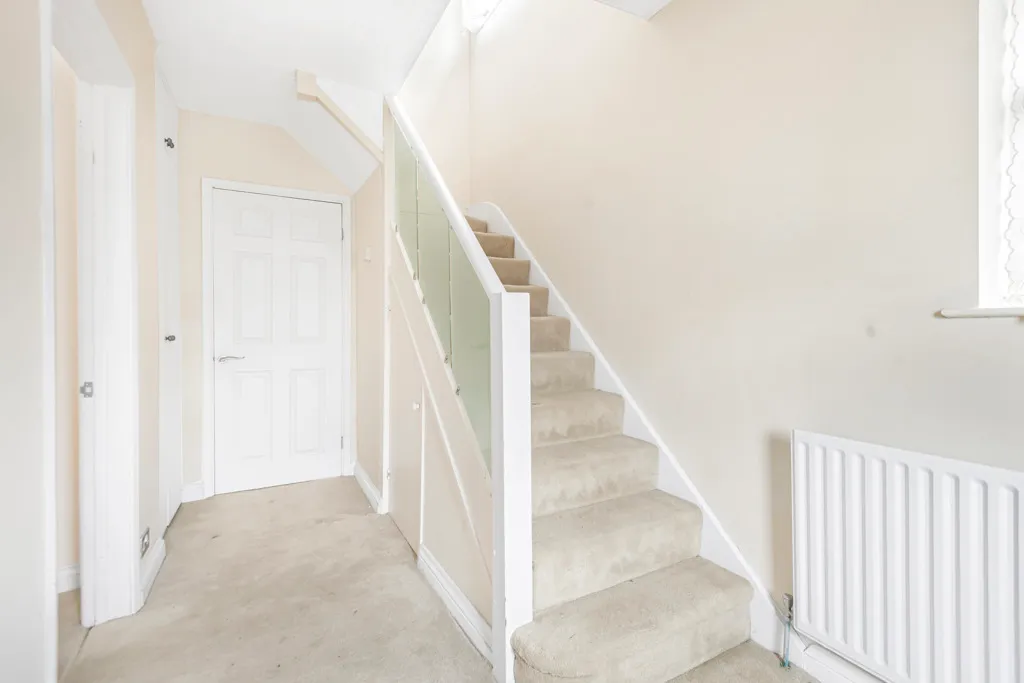 Cabrera Avenue, Virginia Water, GU25, photo 15