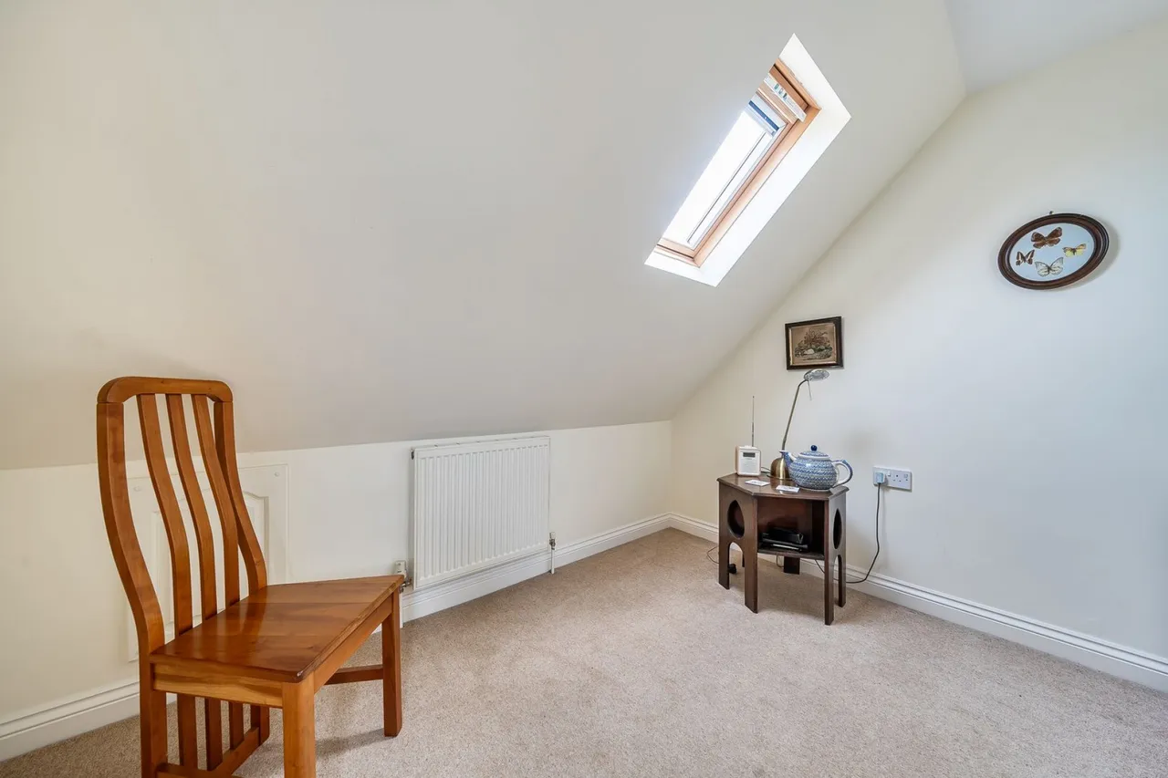 Noel Close, Brockenhurst, SO42, photo 20