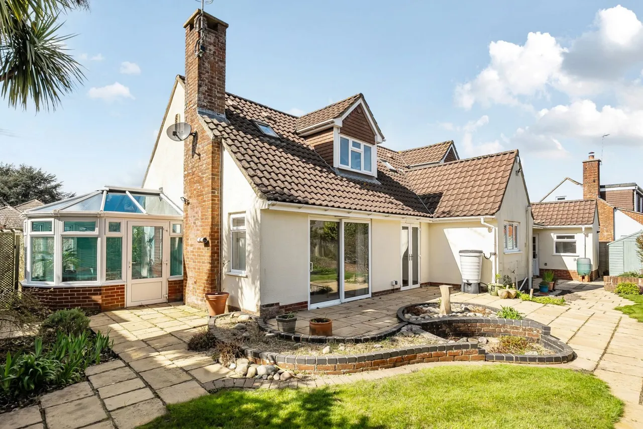 Noel Close, Brockenhurst, SO42, photo 25