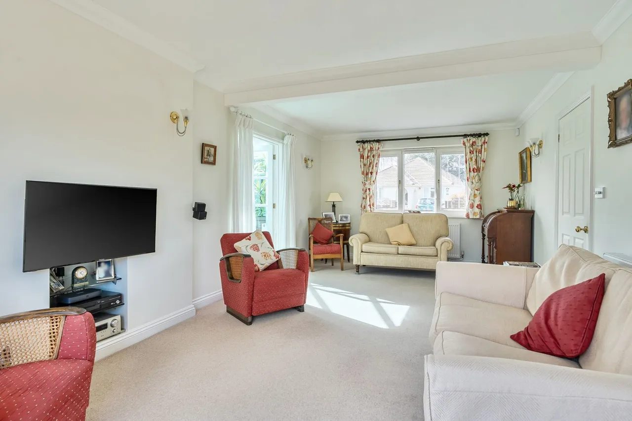 Noel Close, Brockenhurst, SO42, photo 7