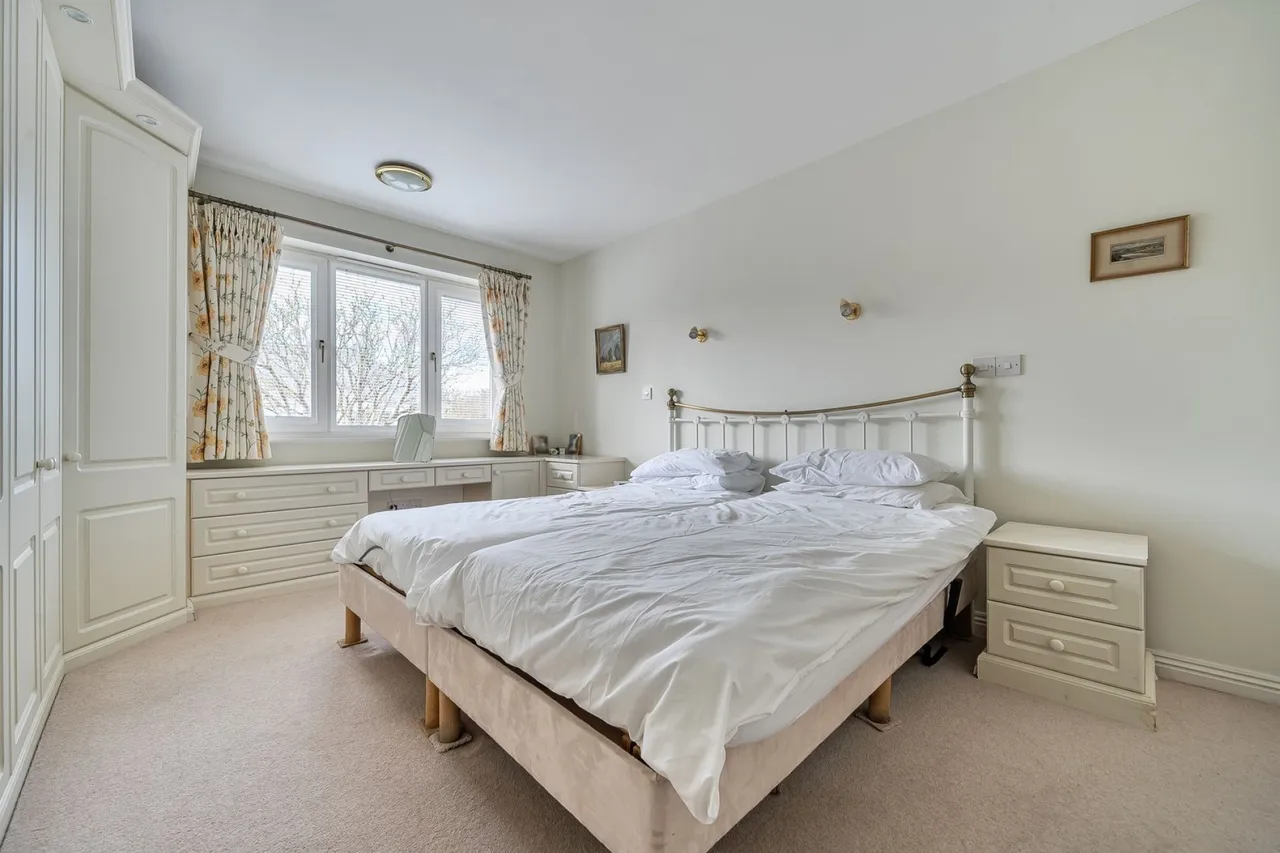 Noel Close, Brockenhurst, SO42, photo 10