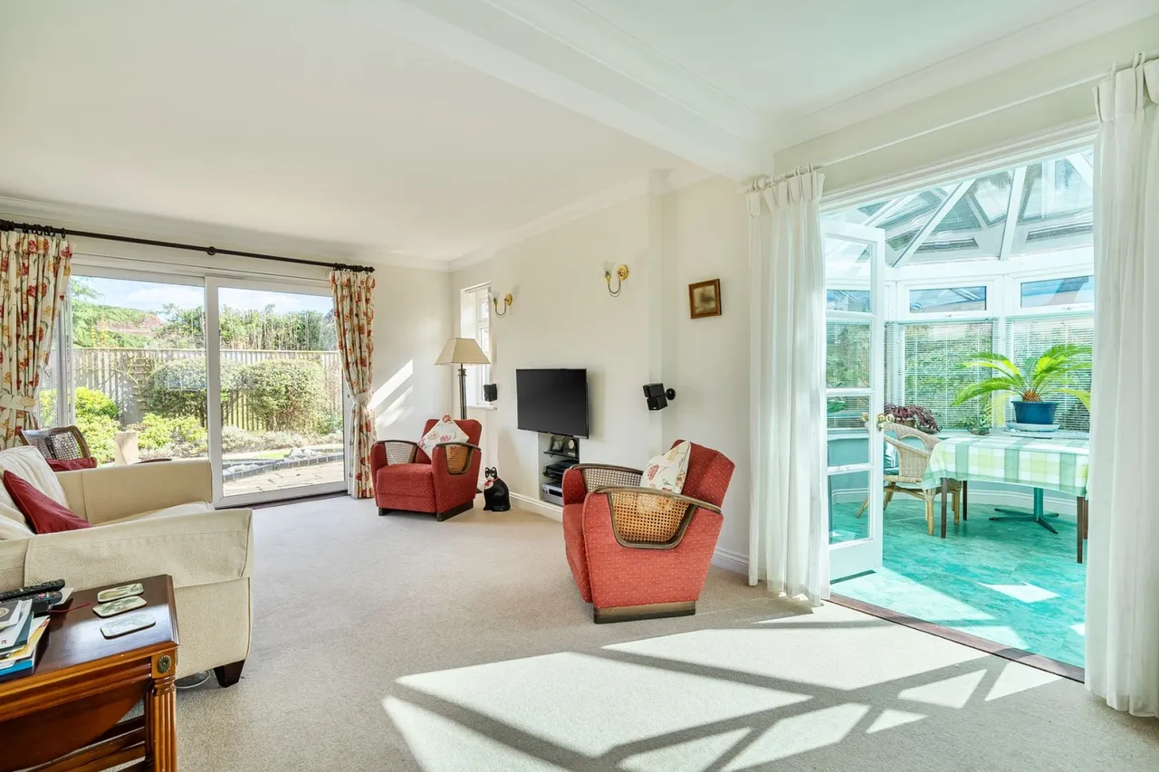 Noel Close, Brockenhurst, SO42, photo 4