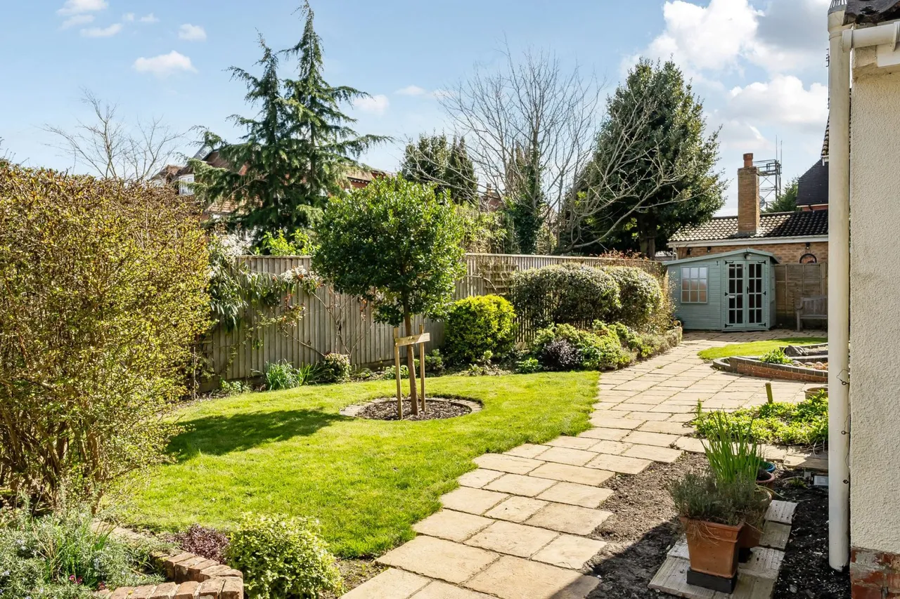 Noel Close, Brockenhurst, SO42, photo 21