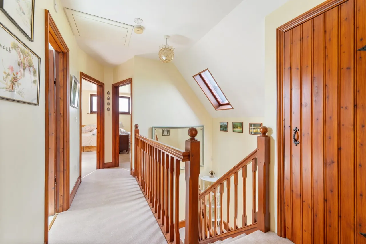 Knights End Road, March, PE15, photo 14