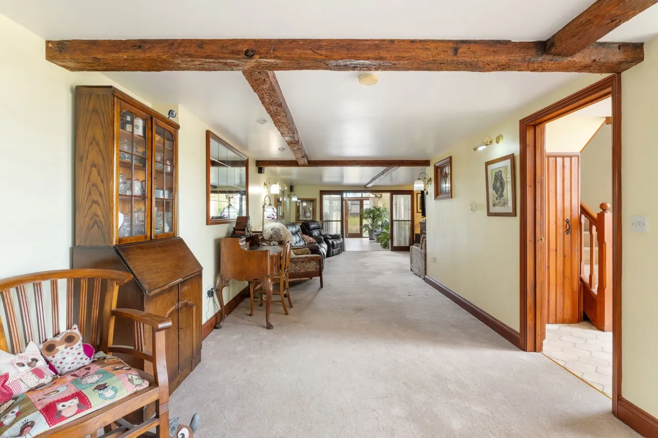 Knights End Road, March, PE15, photo 9