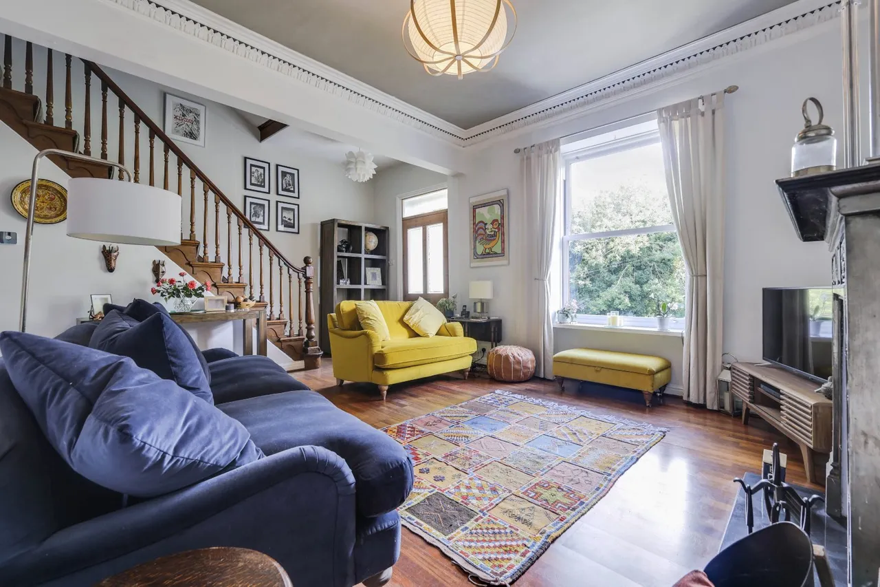 Edroyd Place, Farsley, LS28, photo 2
