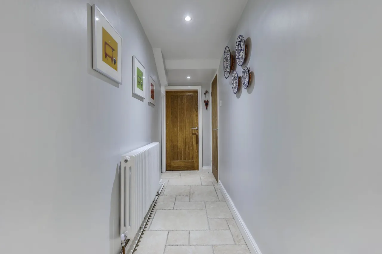 Edroyd Place, Farsley, LS28, photo 11