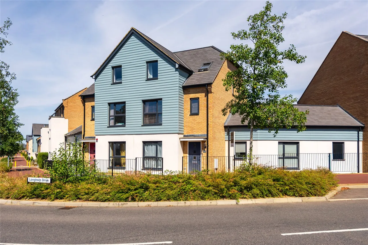 3 bed property for sale, Longhorn Drive, Whitehouse, MK8