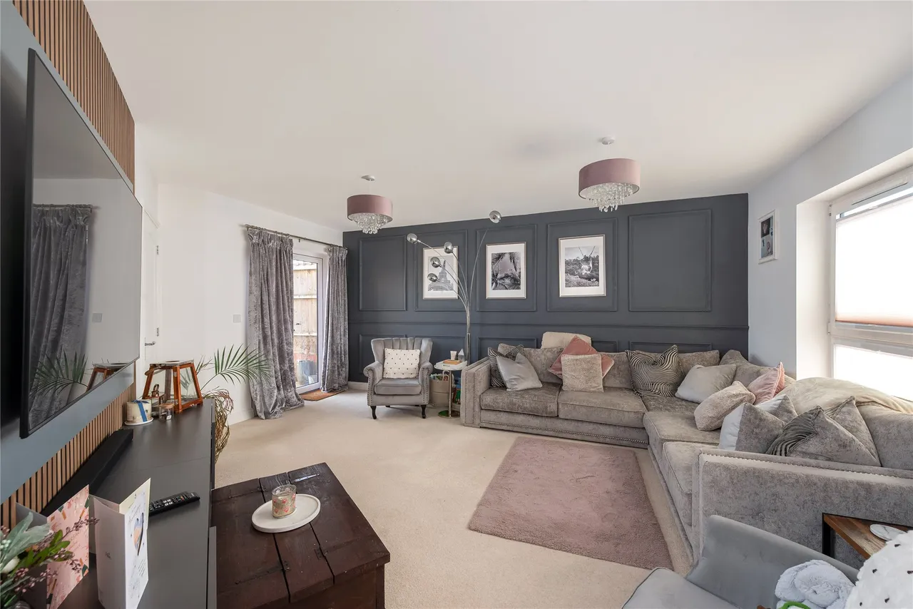 Longhorn Drive, Whitehouse, MK8, photo 3