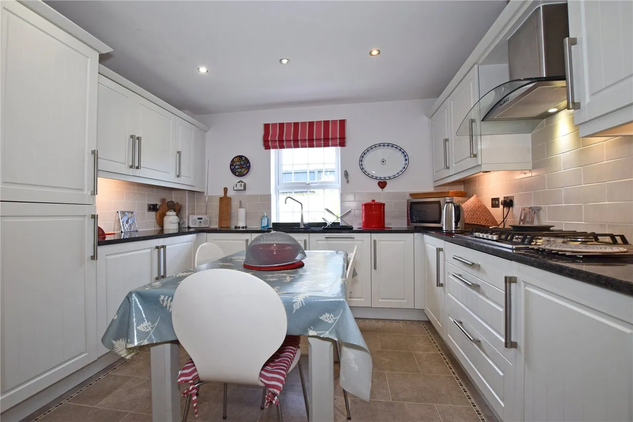 Woodroffe Meadow, Lyme Regis, Dorset, DT7 3NX, photo 5