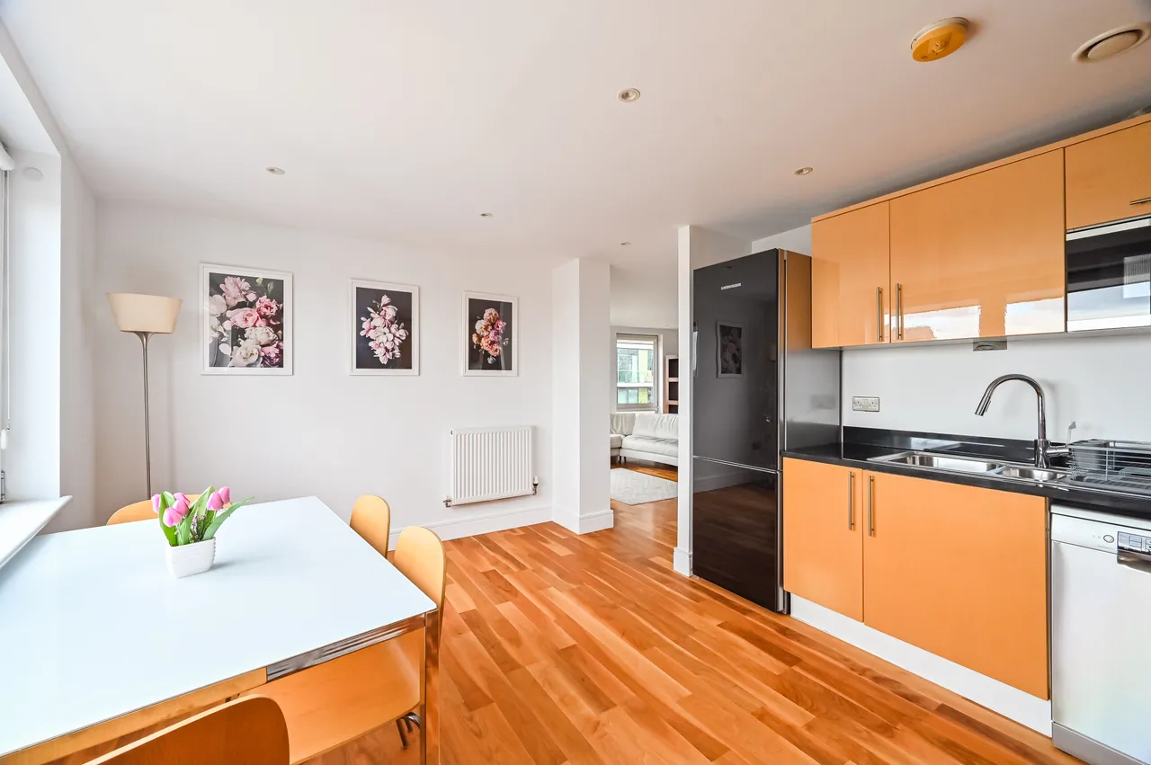London, E14, photo 23