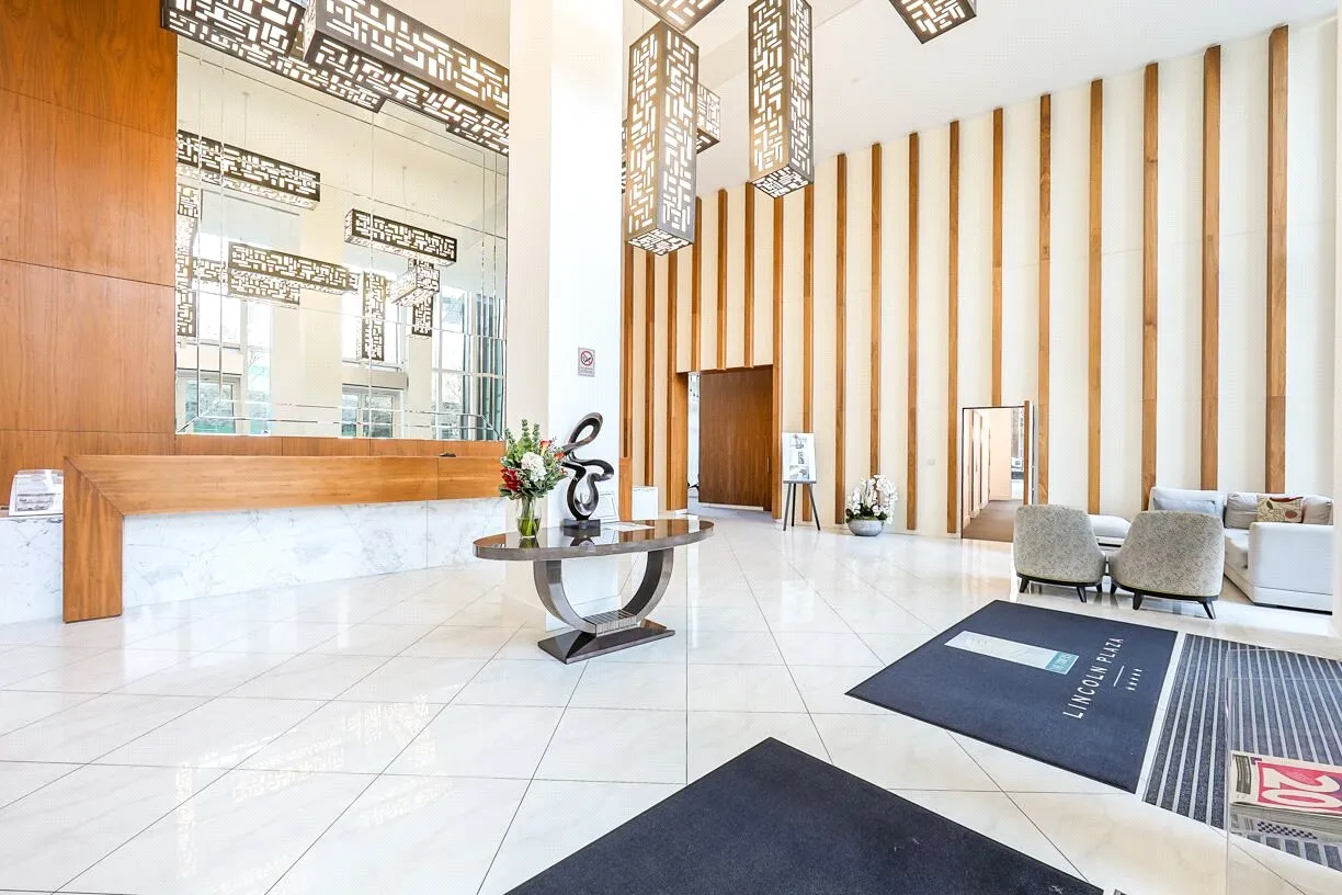Jackson Tower, 1st Lincoln Plaza, E14, photo 10