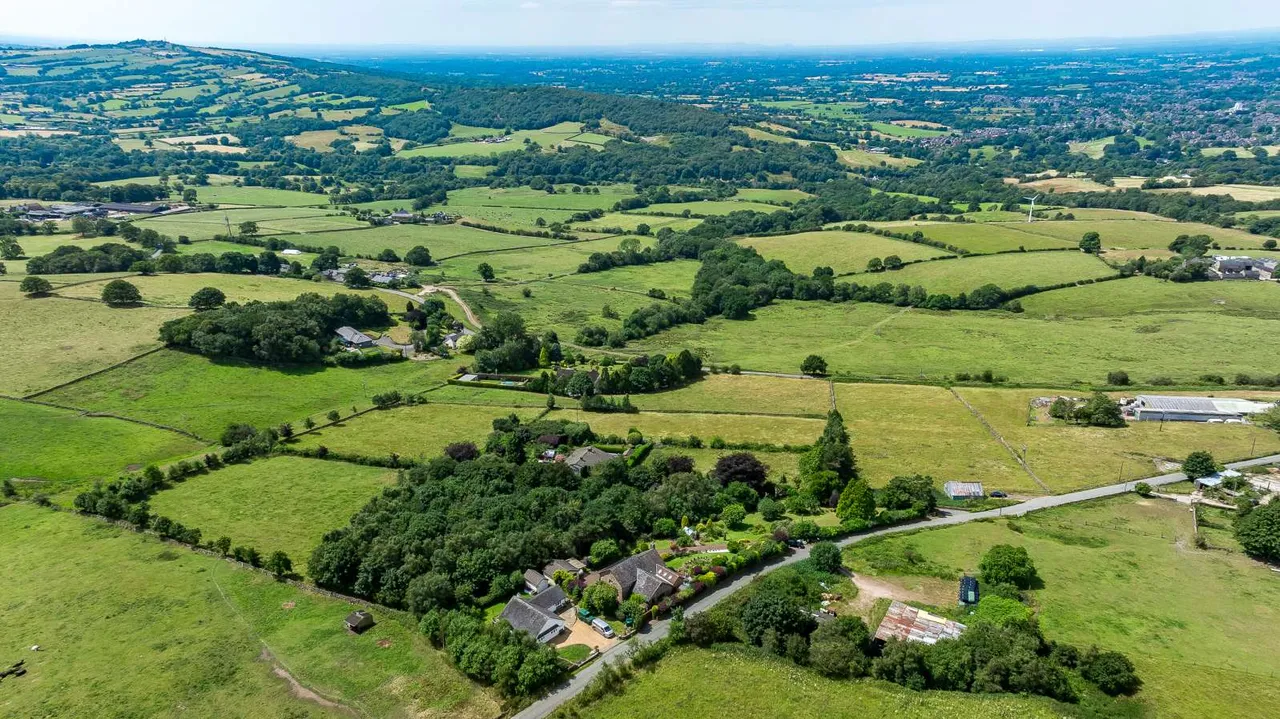 Biddulph Common Road, Biddulph, ST8, photo 6