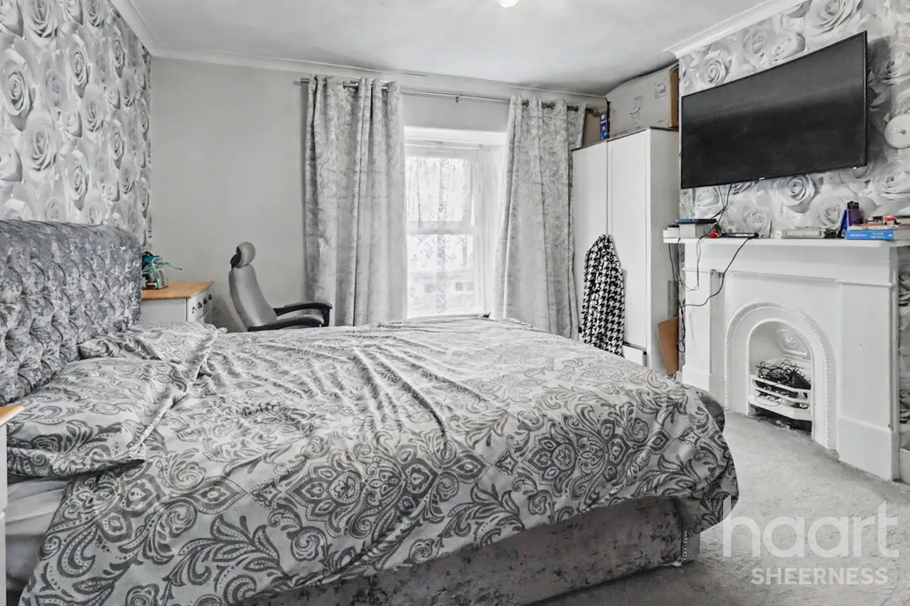 Alexandra Road, Sheerness, ME12, photo 8