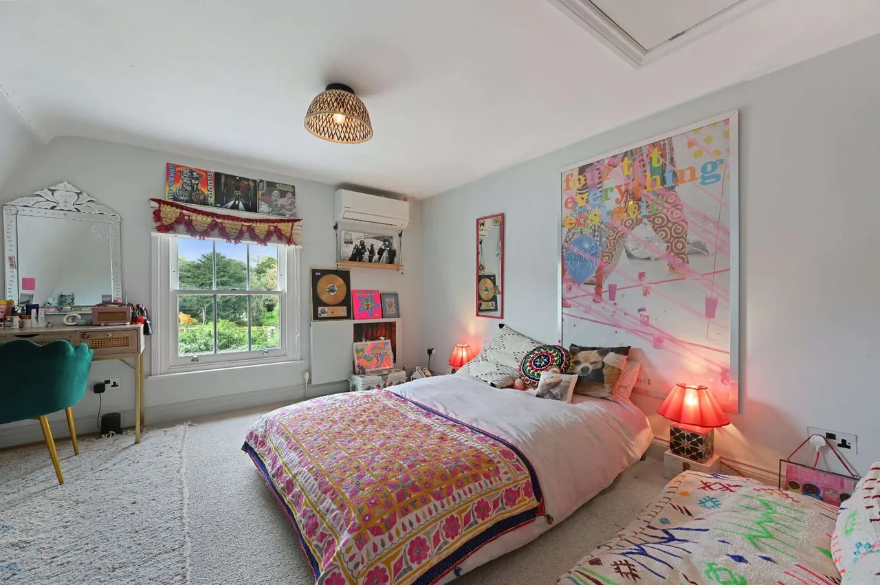 Paddenswick Road, London, W6, photo 14