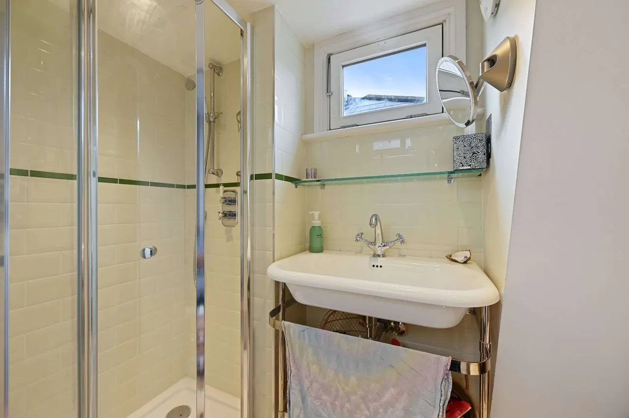 Paddenswick Road, London, W6, photo 15