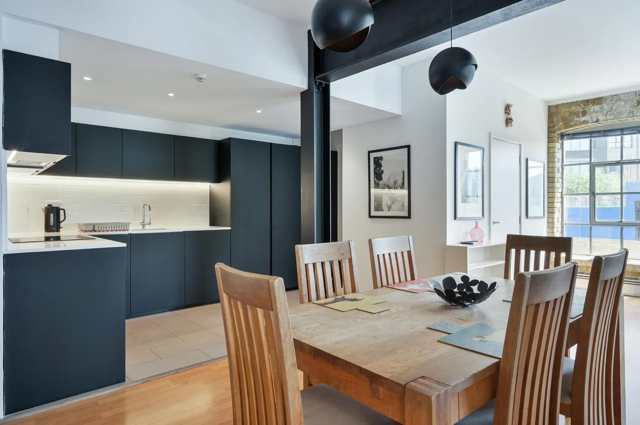 Orchard Place, London, E14, photo 4