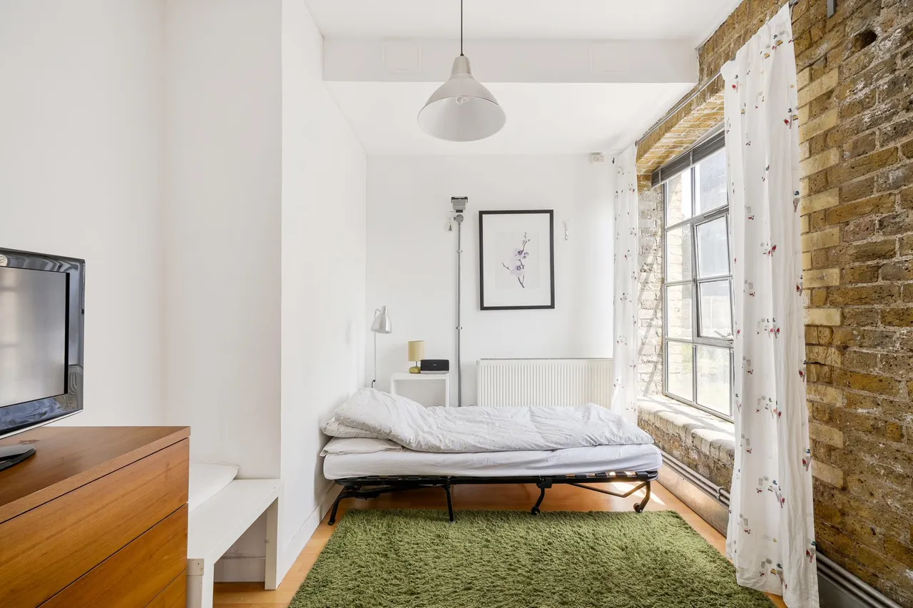 Orchard Place, London, E14, photo 9