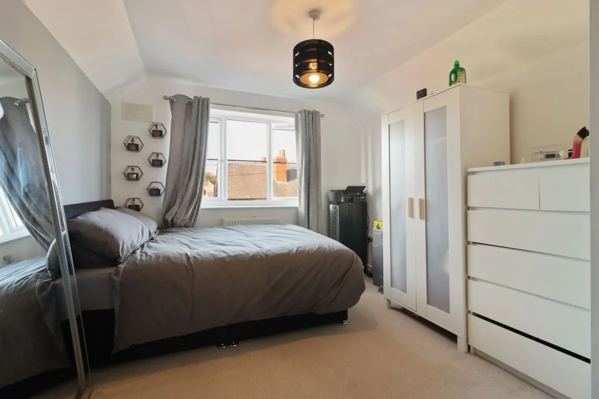 Rawmarsh, S62, photo 8