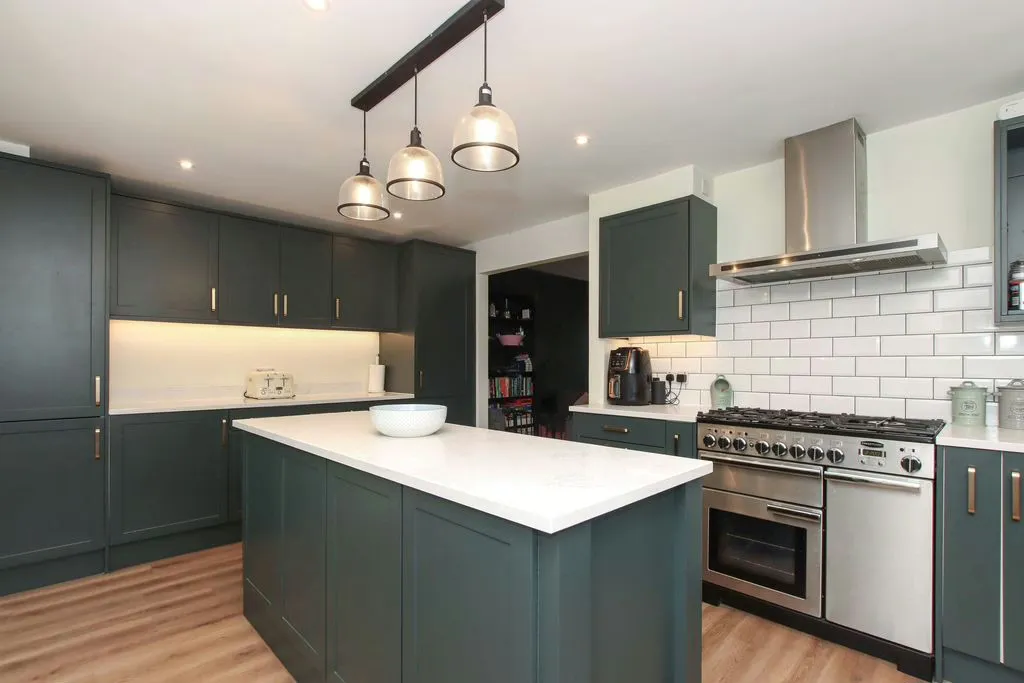 Yorke Close, Aston Clinton, Buckinghamshire, HP22 5QN, photo 13