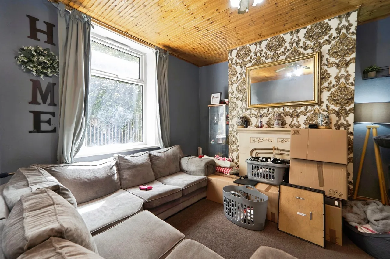 Nightingale Street, Keighley, BD21, photo 4