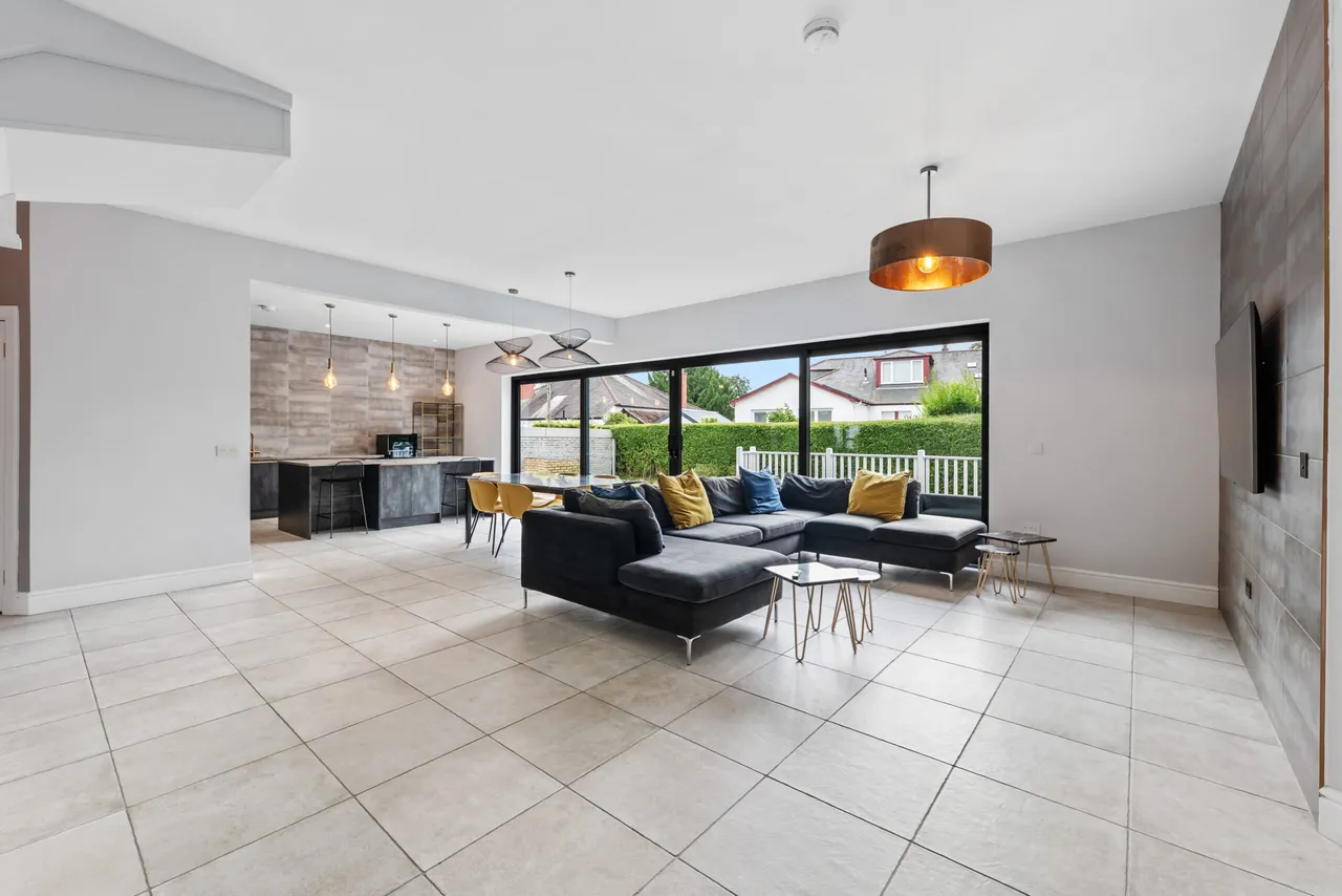 8 Mulberry Road, Newlands, G43 2TR, photo 2